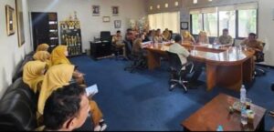 Awali Tahun 2026, Sekcam Cikarang Timur Tekankan Evaluasi dan Peningkatan Kinerja Pelayanan