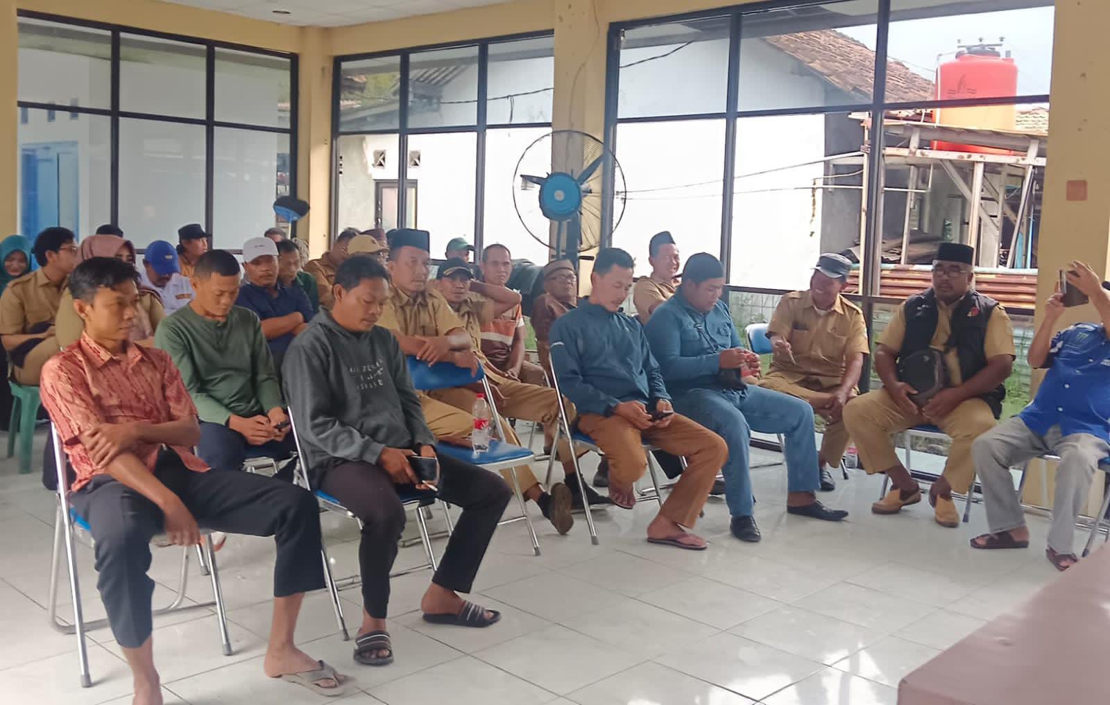 Wujudkan Demokrasi Desa Pemdes Hegarmanah Gelar Musyawarah Pembentukan Panitia Pengisian Anggota BPD