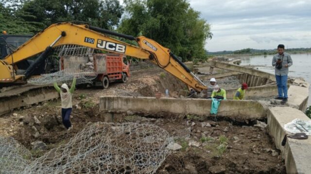 Menghadapi Dinamika Alam Bengawan Solo, PU SDA dan Kontraktor Susun Perbaikan Lanjutan