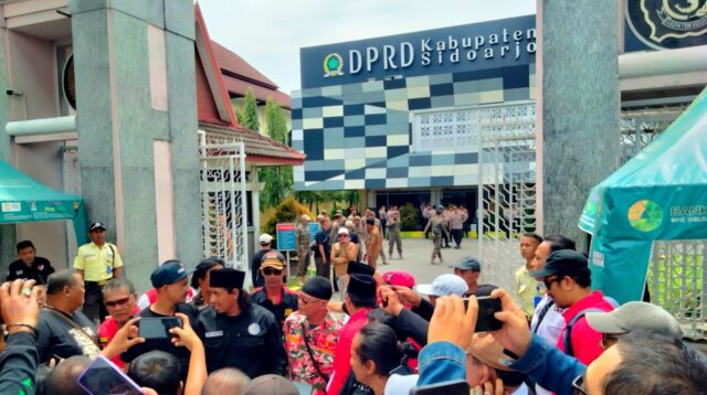 Dinamika Politik Sidoarjo Memanas, Isu Ketidakharmonisan Bupati dan Wakil Bupati Jadi Sorotan
