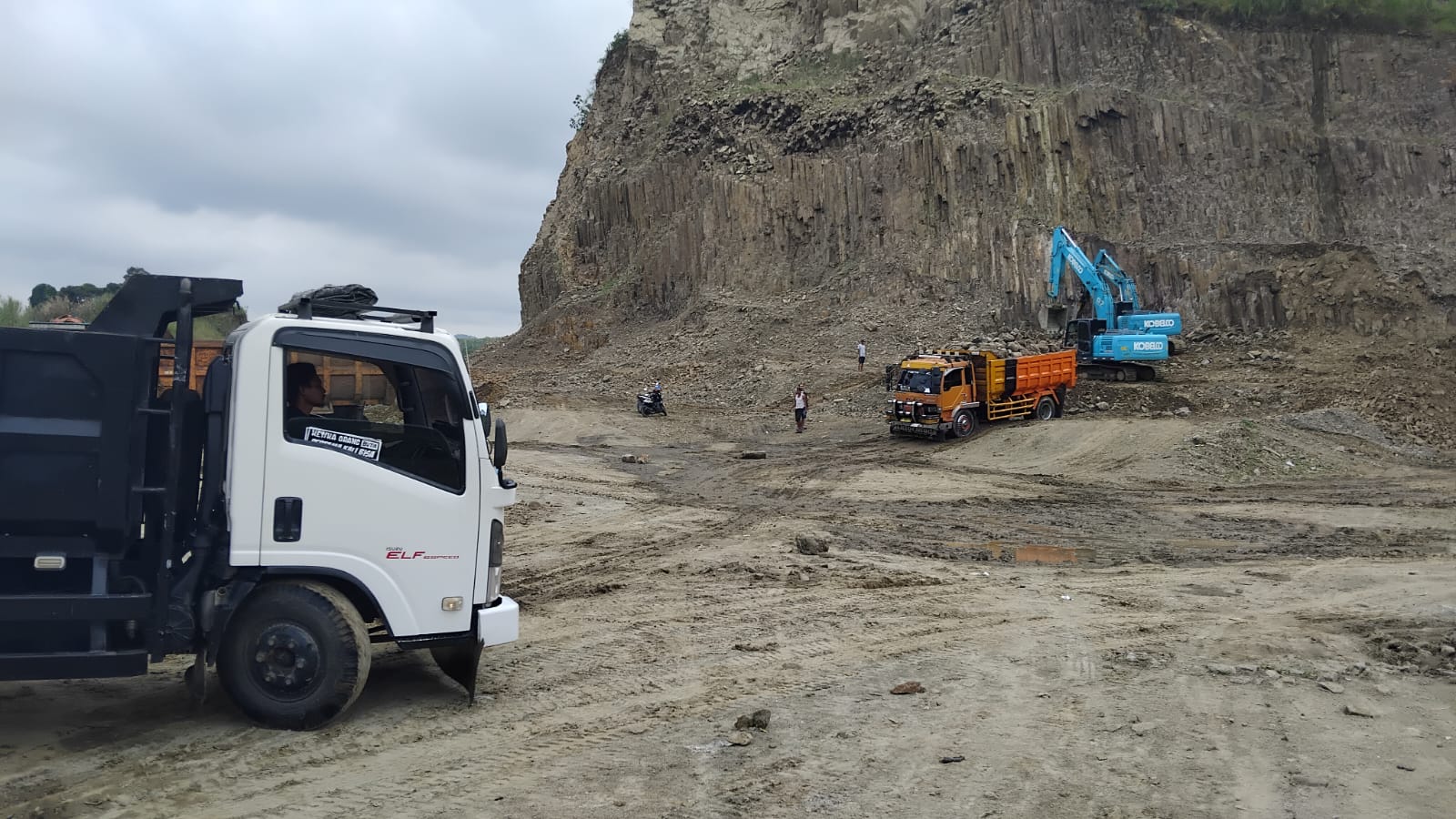 Aktivitas Galian C di Desa Batu Jajar Diduga Tak Tersentuh Hukum