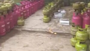 Diduga Salah Satu Oknum Polsek Rancabungur Jadi Beking Pengoplosan Gas LPG 3 Kg ke Tabung 12 dan 50 Kg di Bantar Sari